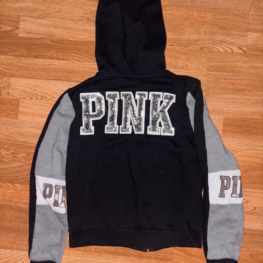 Victoria's Secret Pink Sequin Bling Hoodie
Black White Gray Silver Size Small